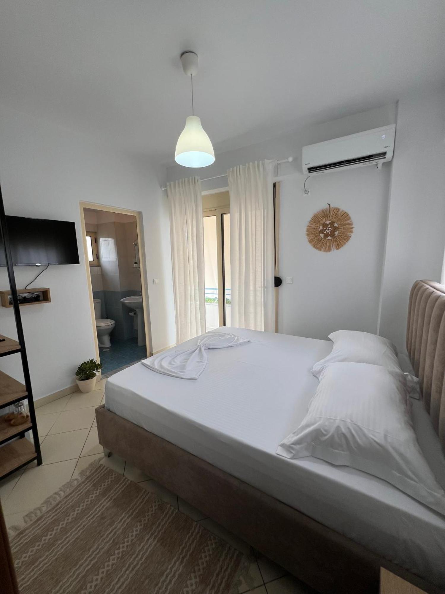 Helios Rooms Саранда Экстерьер фото