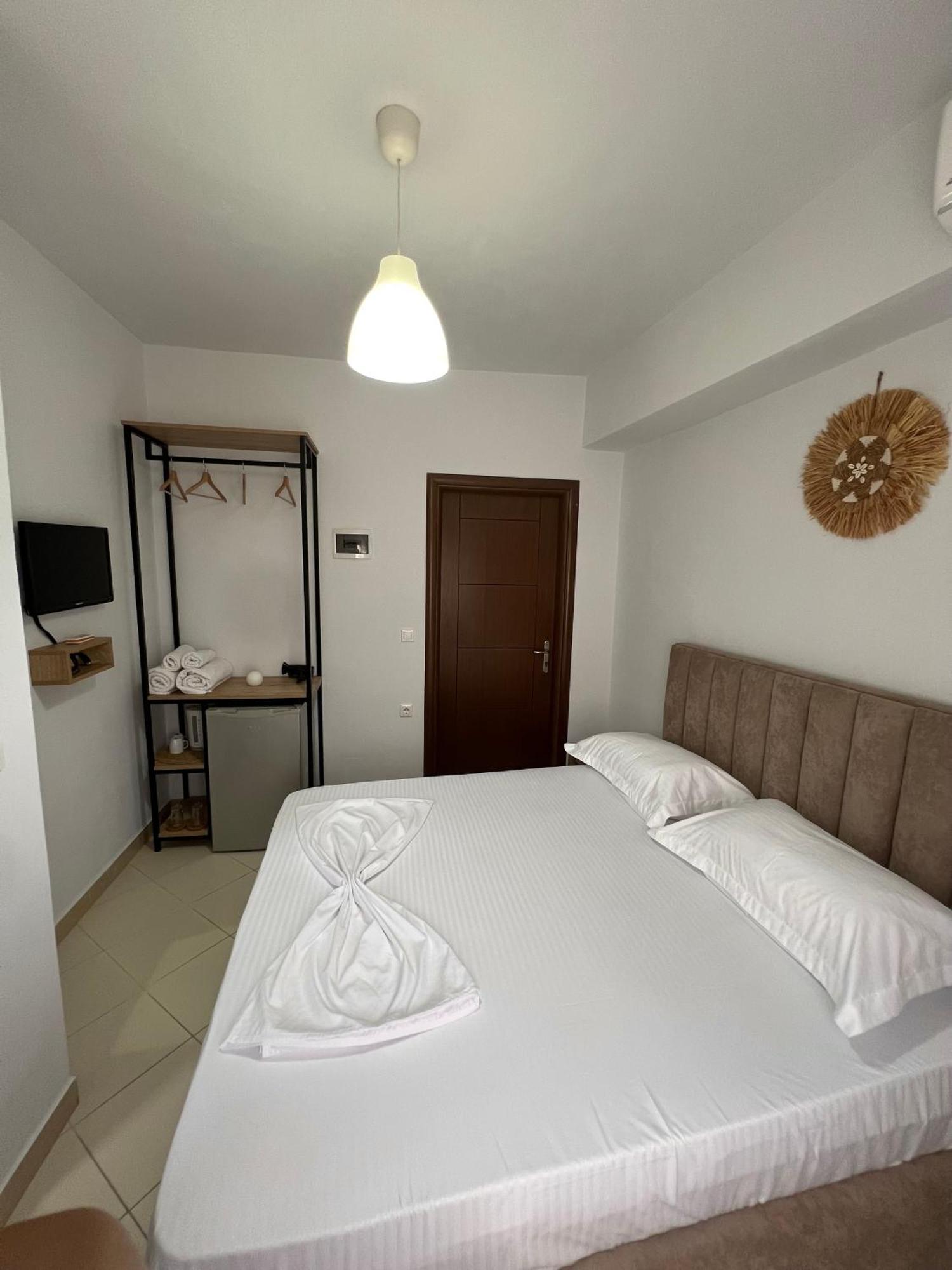 Helios Rooms Саранда Экстерьер фото