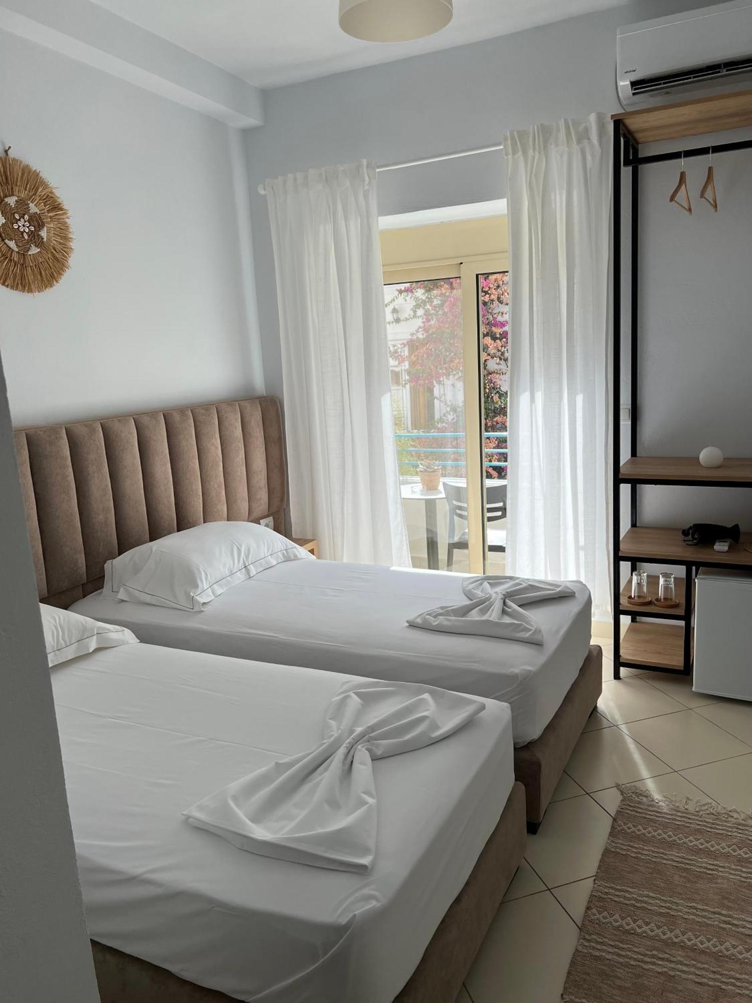Helios Rooms Саранда Экстерьер фото